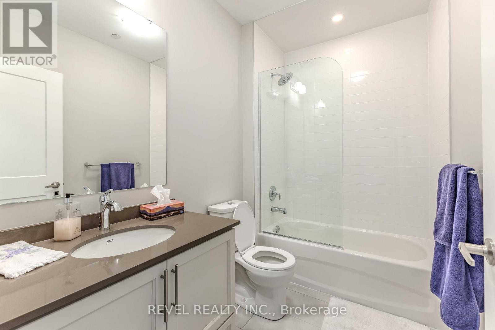 #605 830 MEGSON TERRACE - 16