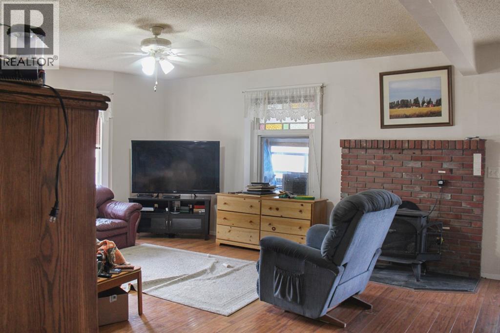 47038 Range Road 191 - 13