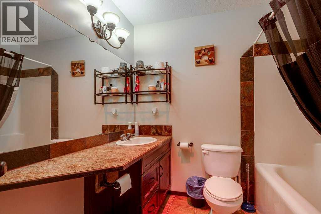 99 Iverson Close — photo 19