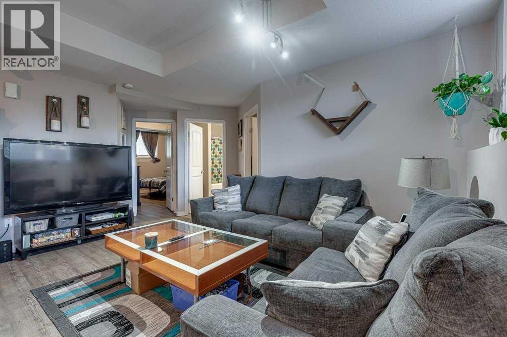 99 Iverson Close — photo 34
