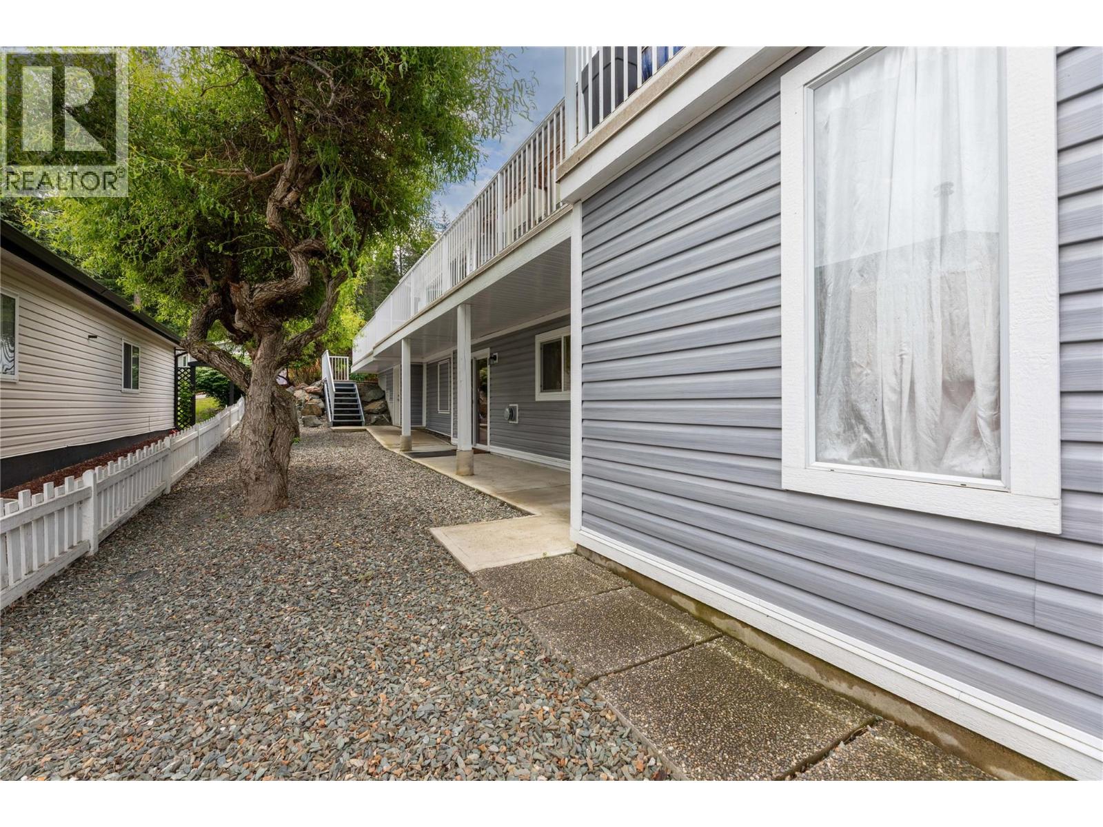 #55 2932 Buckley Road - 40