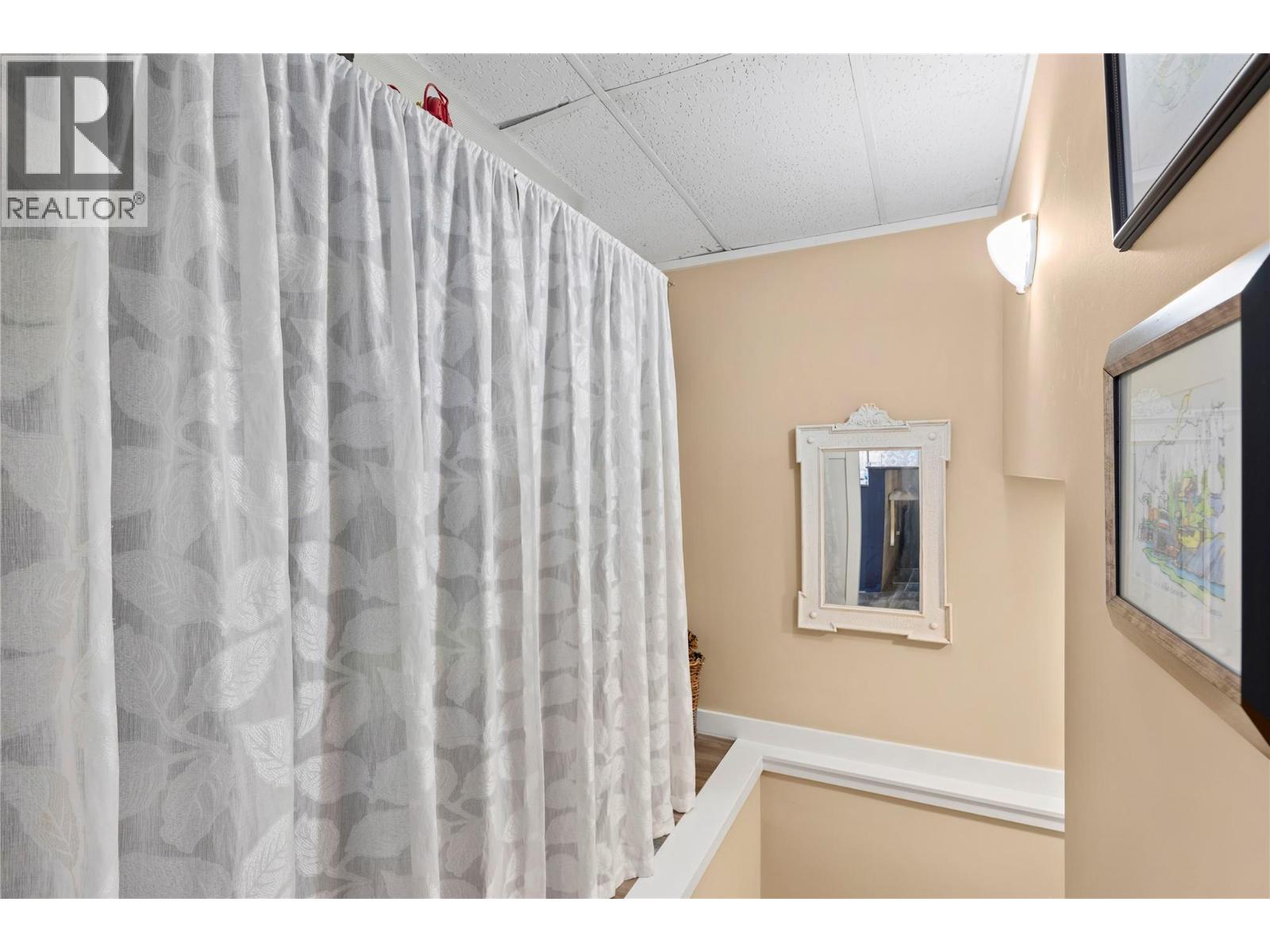 #55 2932 Buckley Road - 34