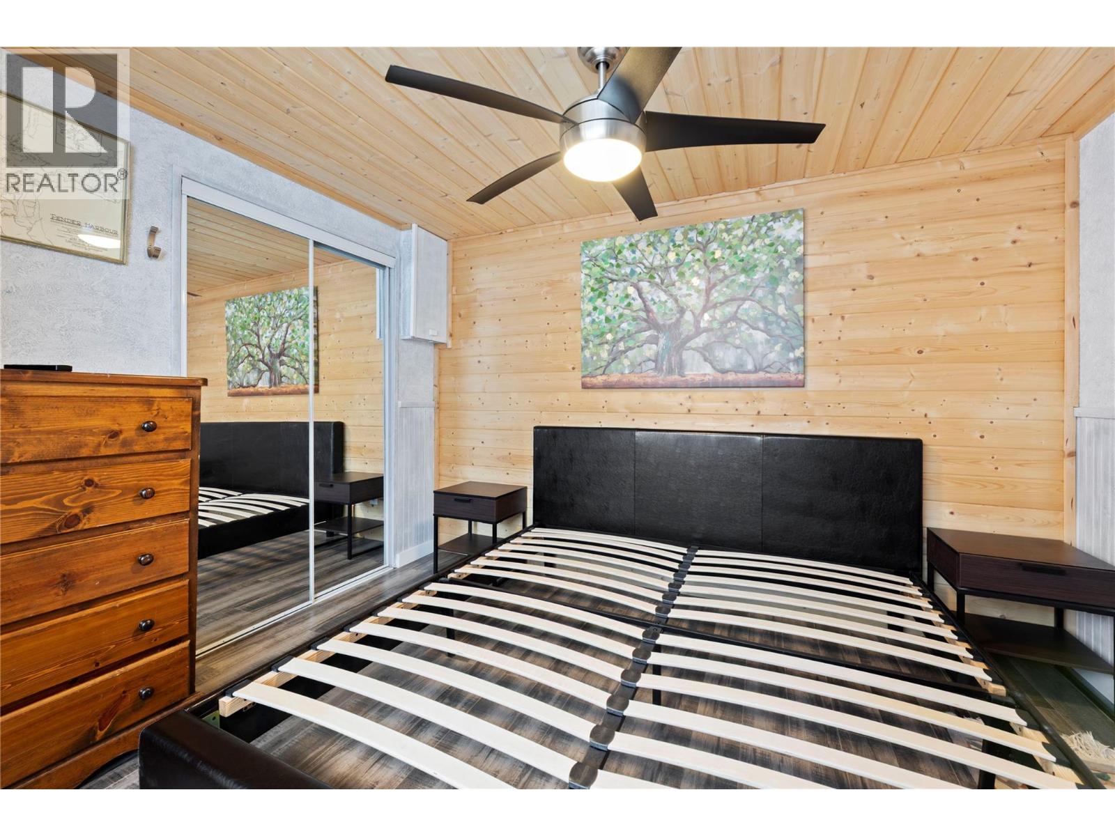 #55 2932 Buckley Road - 26