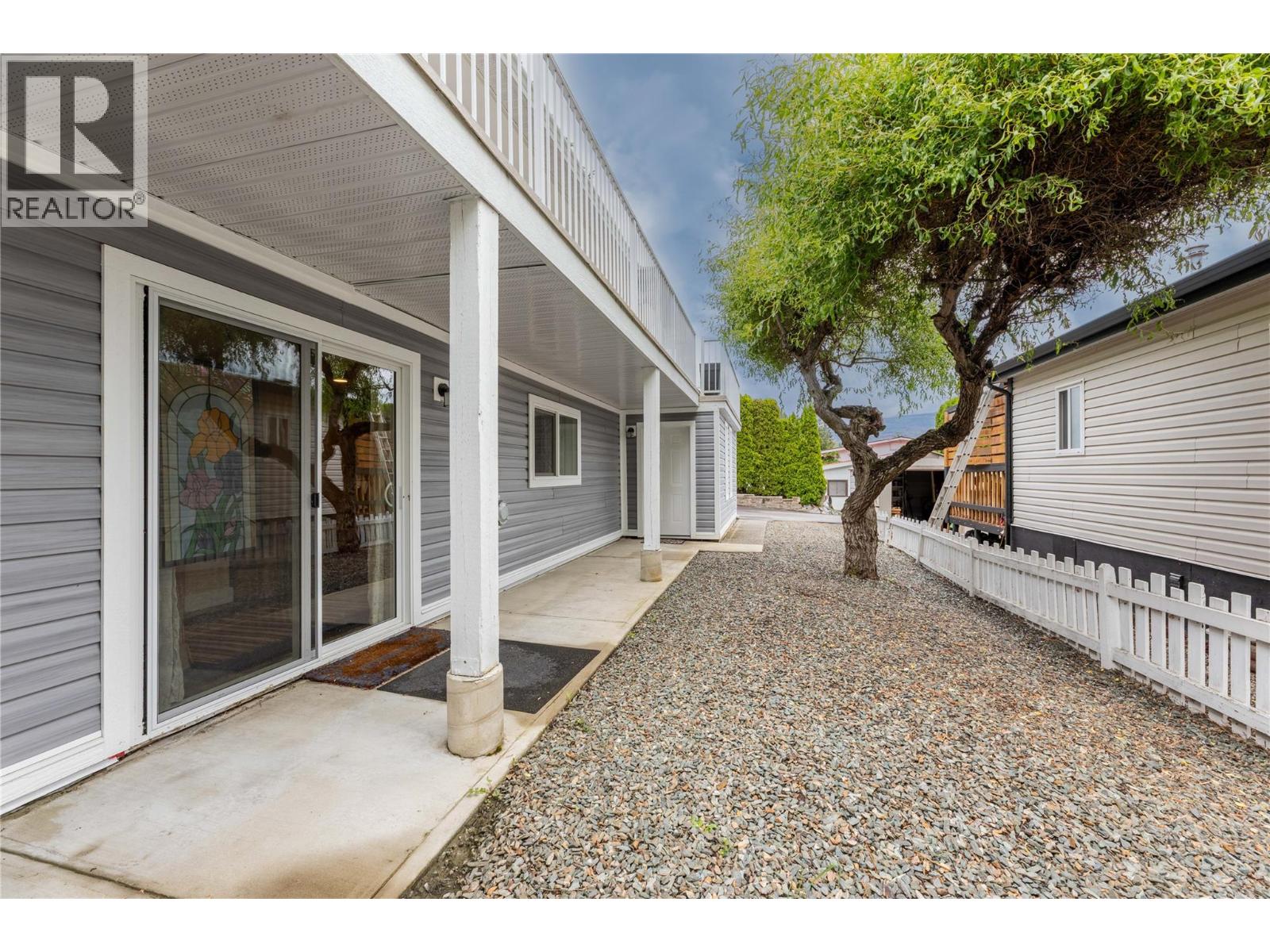 #55 2932 Buckley Road - 46