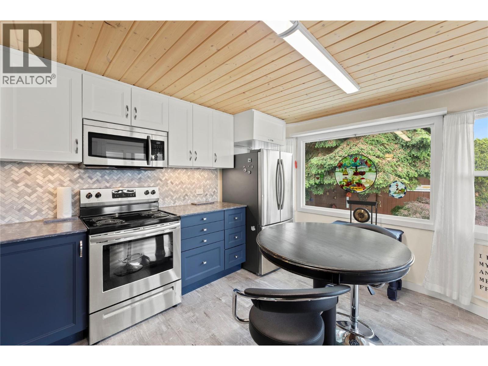 #55 2932 Buckley Road - 14