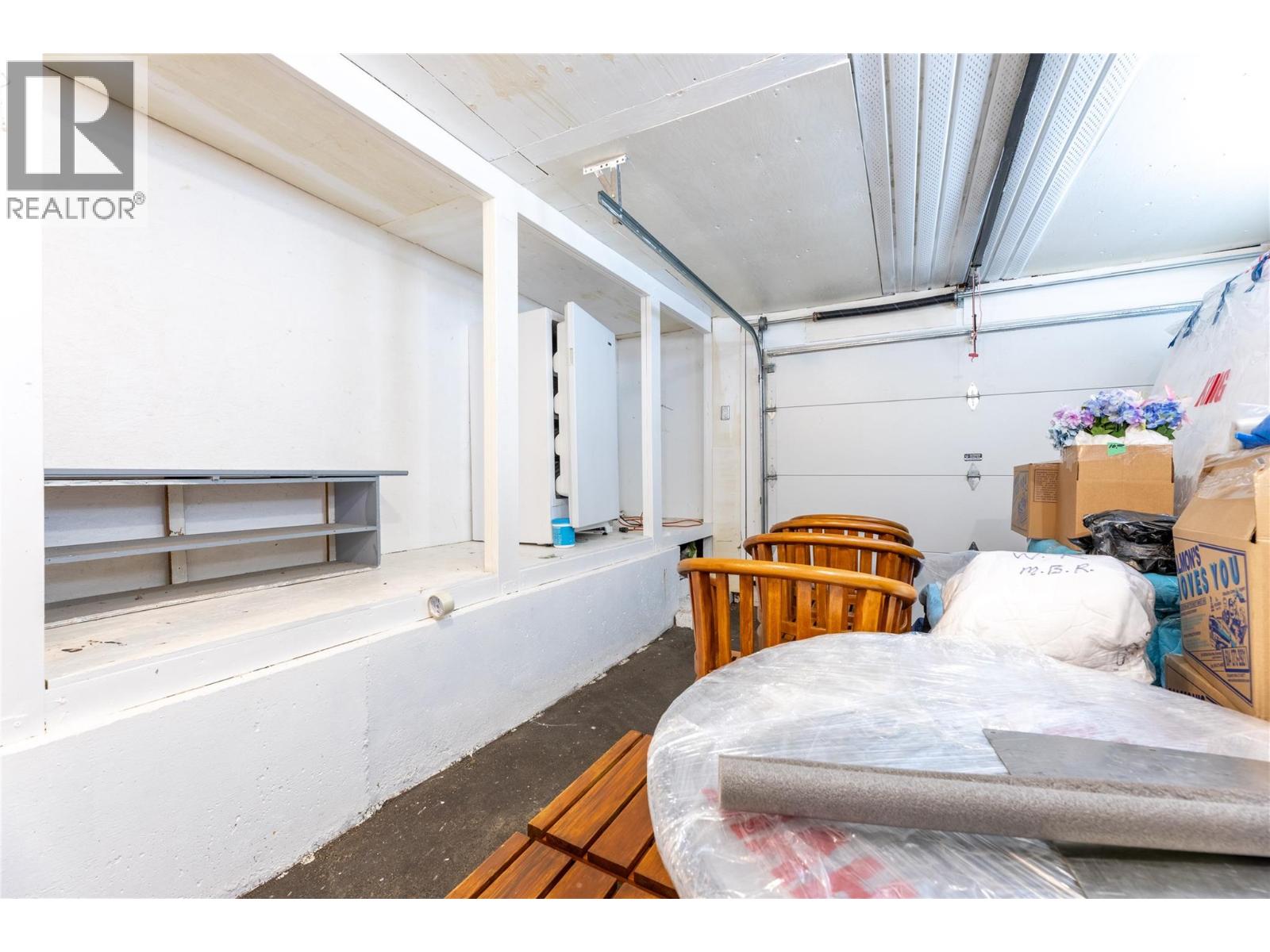 #55 2932 Buckley Road - 42