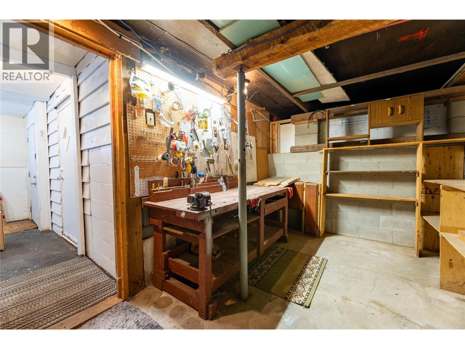 #55 2932 Buckley Road - 44