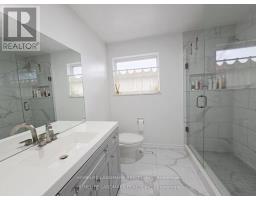 7 Burtonwood Crescent, Toronto, ON M9V3L9 Photo 9