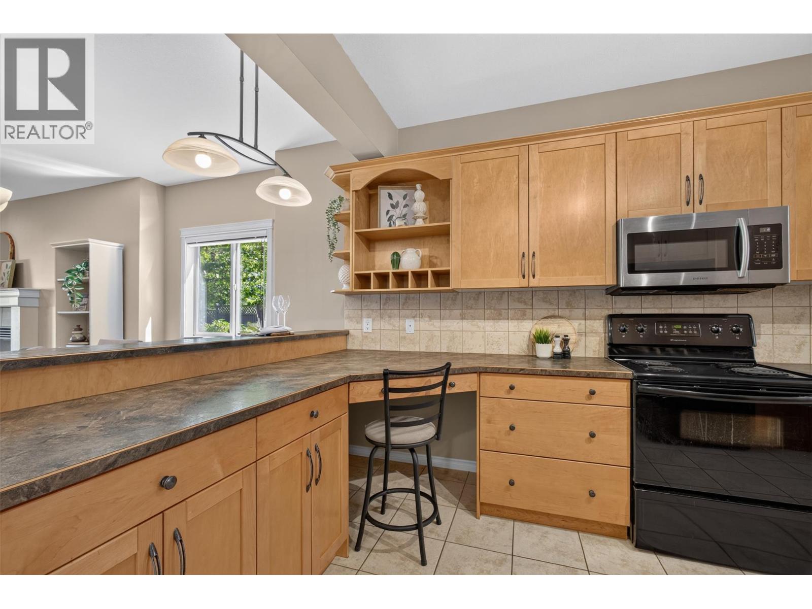5 1798 Olympus Way, West Kelowna