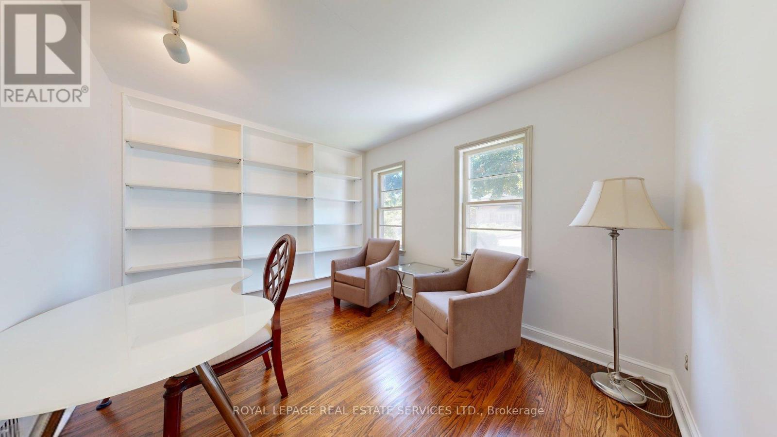 31 BURNHAMTHORPE PARK BOULEVARD - 19
