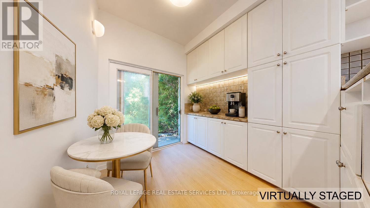 31 BURNHAMTHORPE PARK BOULEVARD - 18