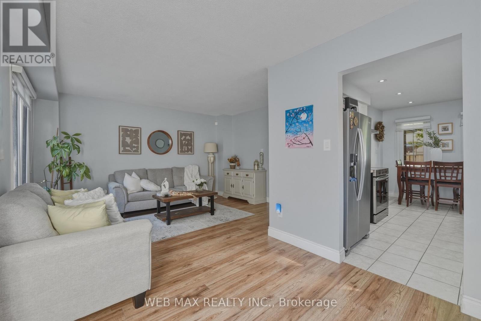 58 CASSANDER CRESCENT - 17