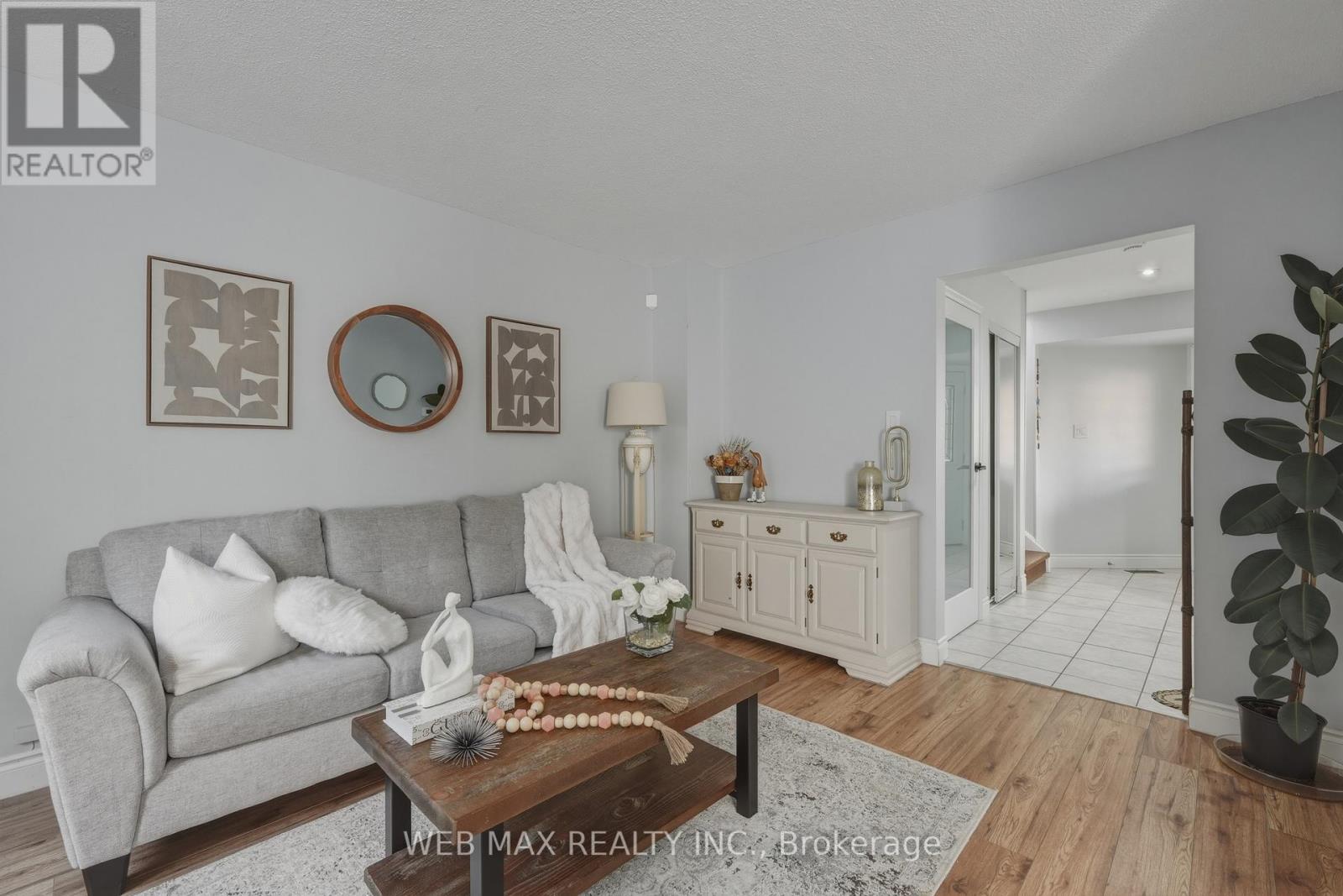58 CASSANDER CRESCENT - 20