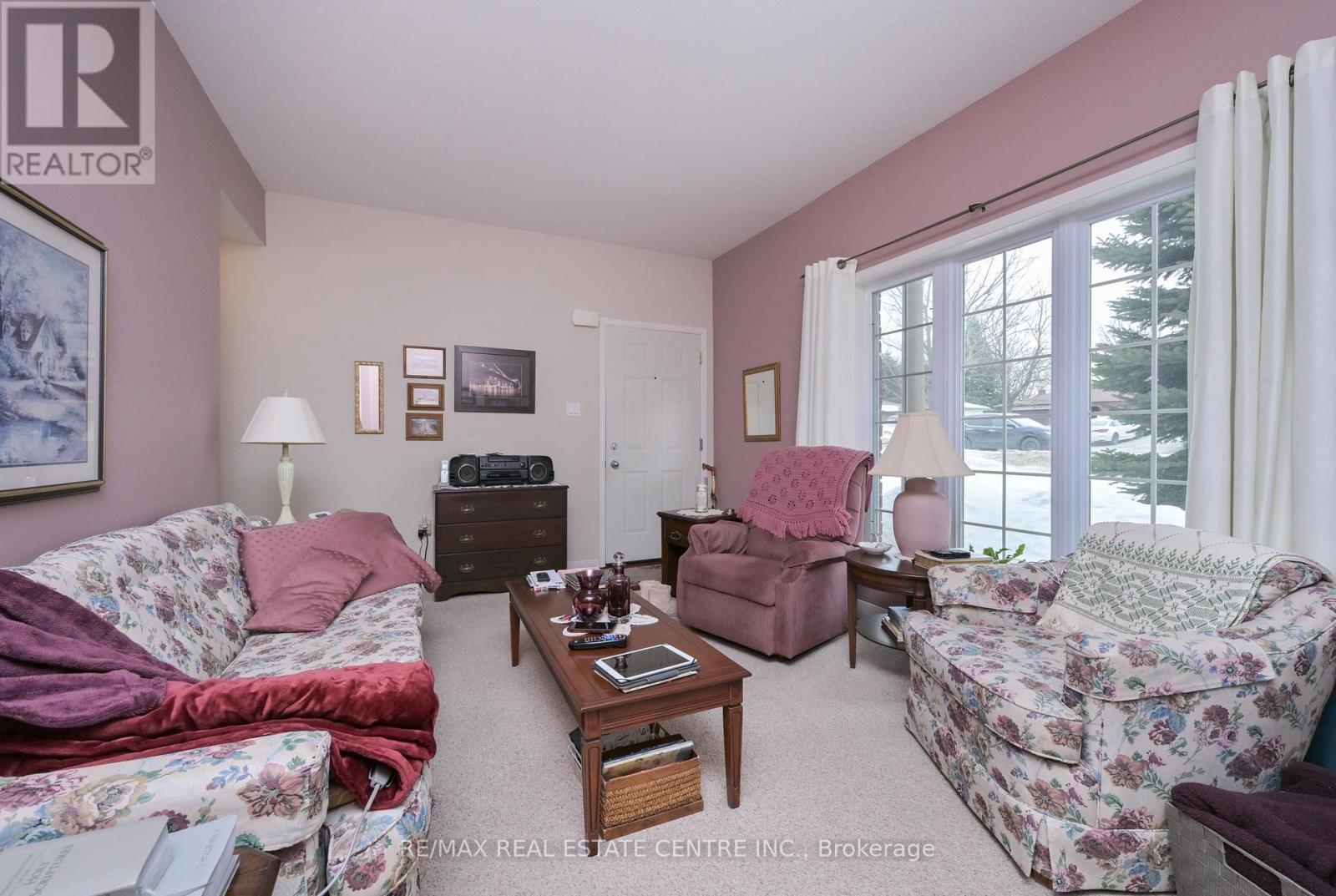 300 A BROADWAY - 15