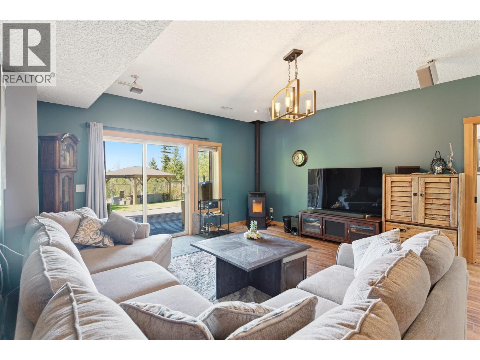  7080 Sun Valley Road, Kelowna