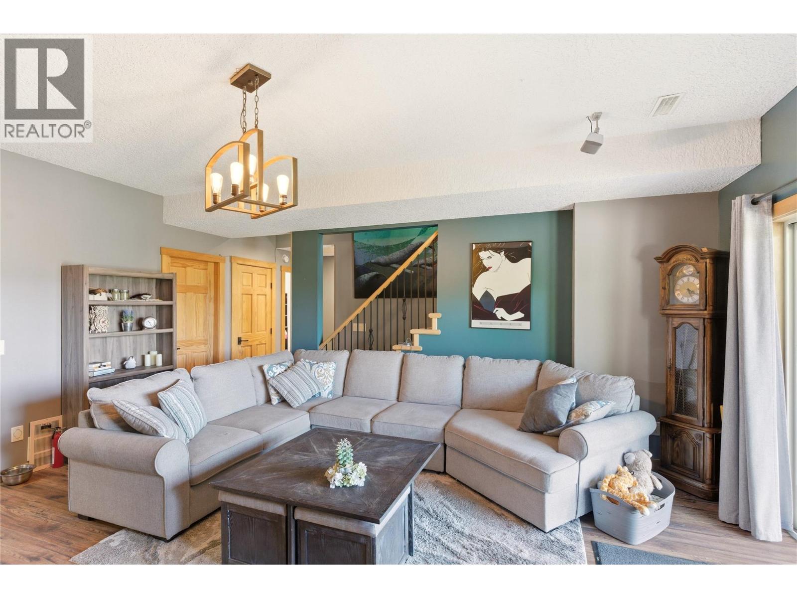  7080 Sun Valley Road, Kelowna