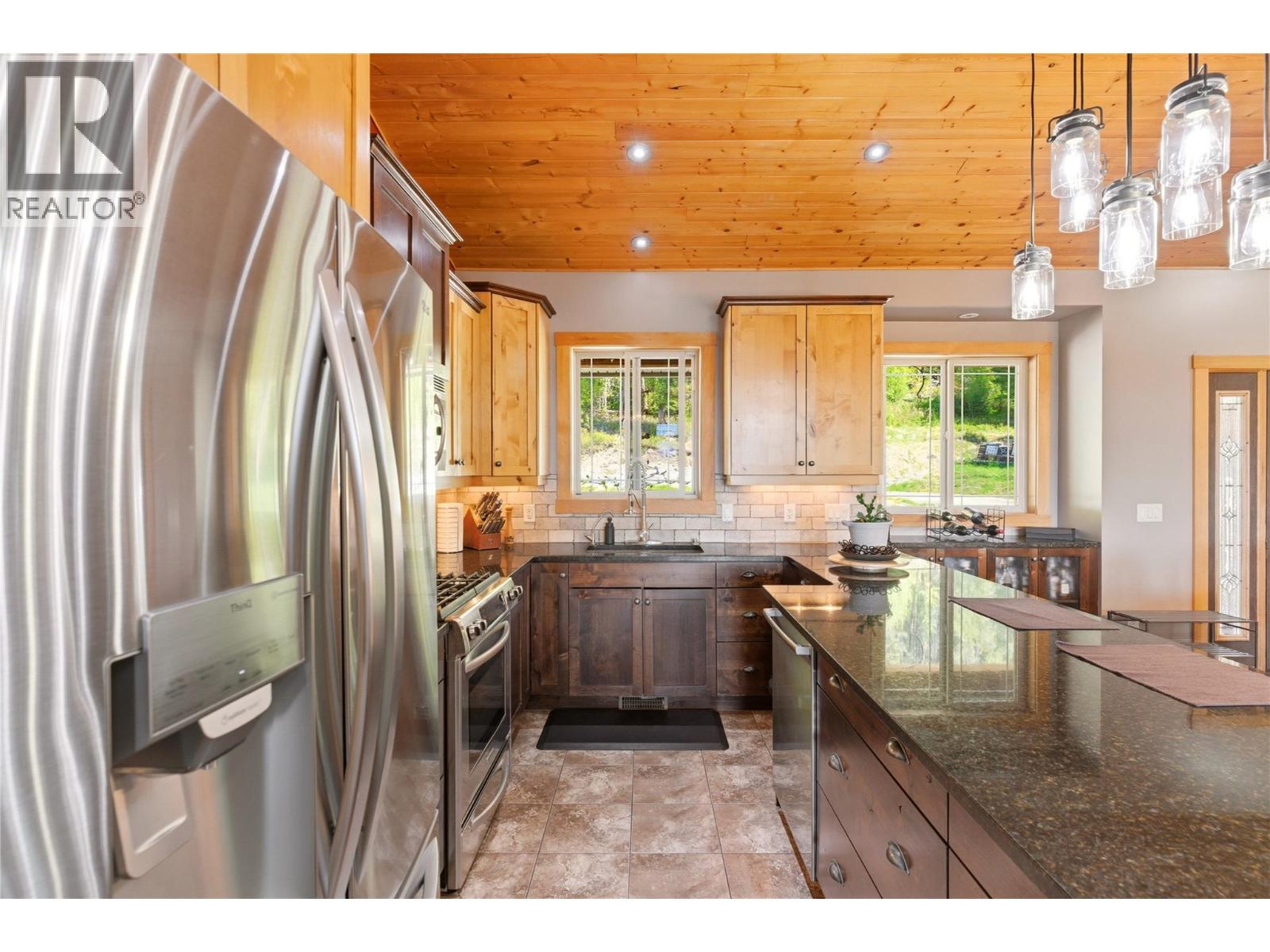 7080 Sun Valley Road - 7
