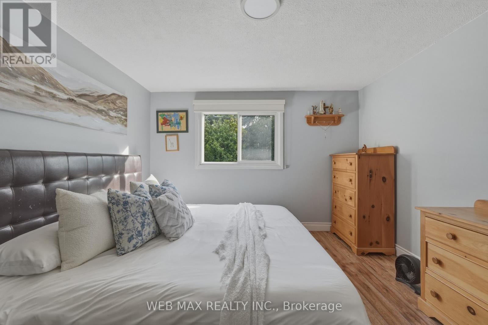 58 CASSANDER CRESCENT - 28