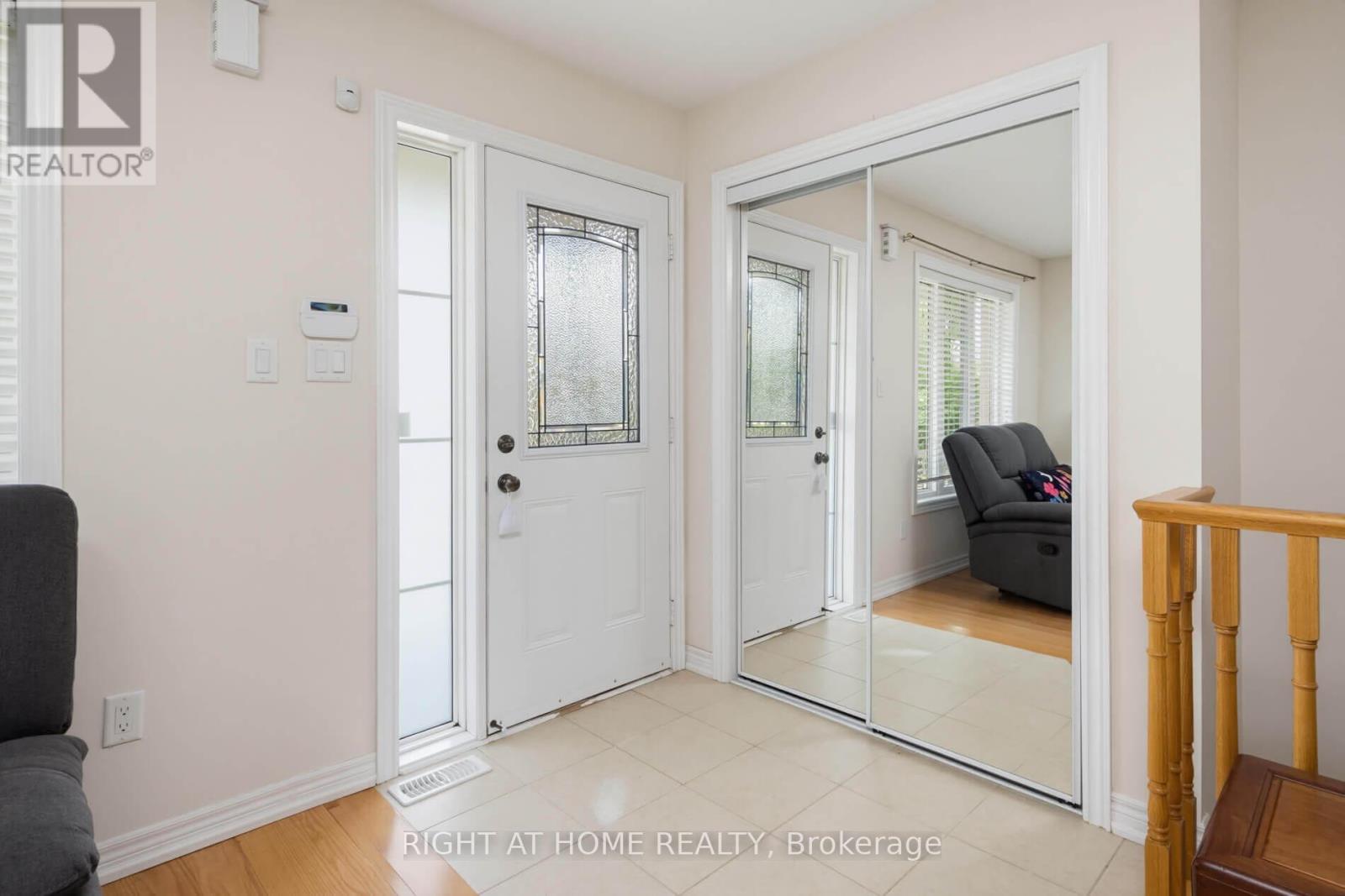 39 LACORRA WAY - 5