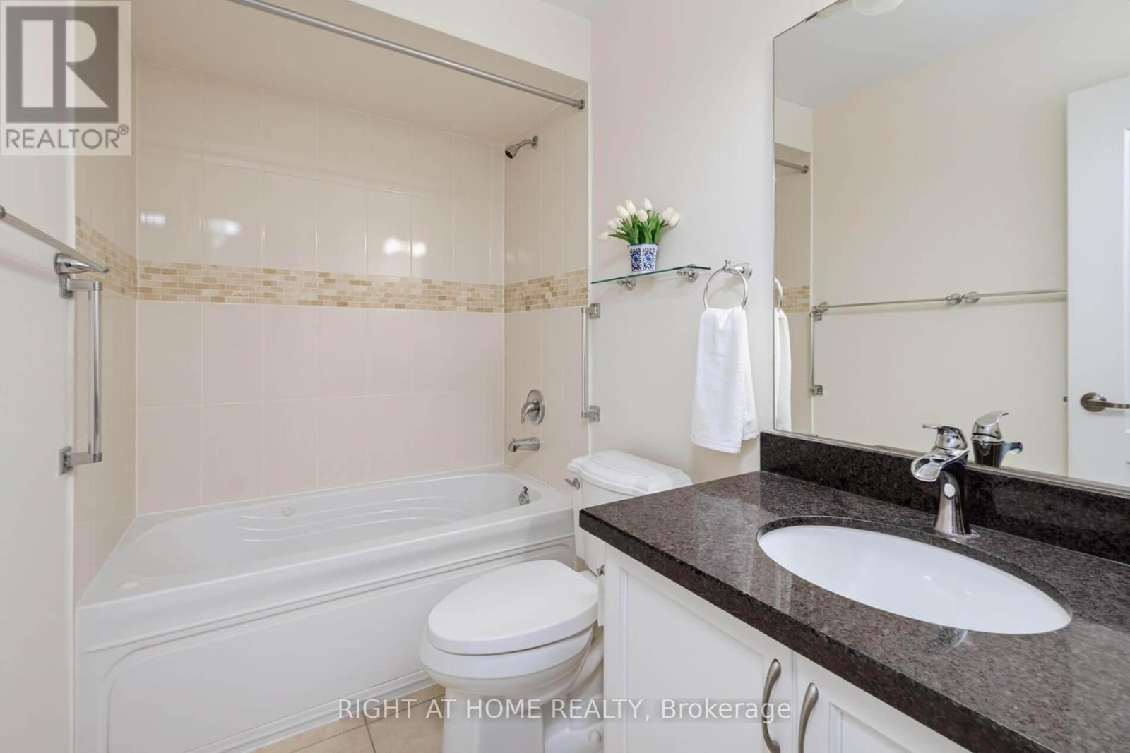 39 LACORRA WAY - 19