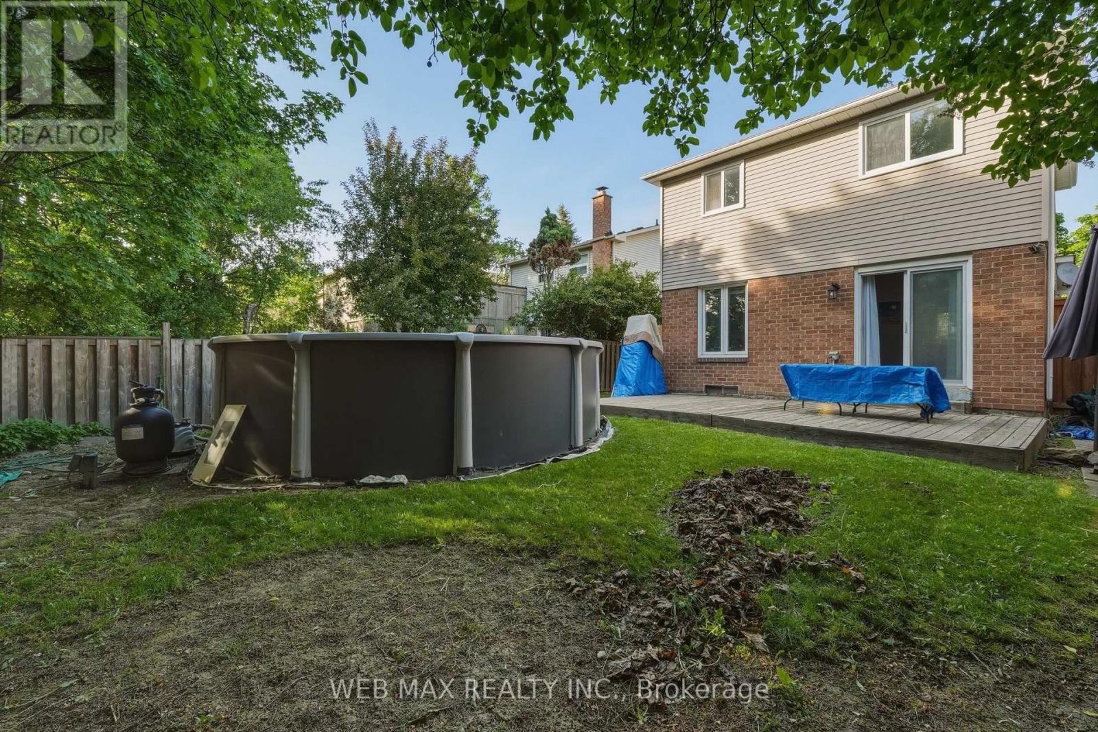 58 CASSANDER CRESCENT - 38