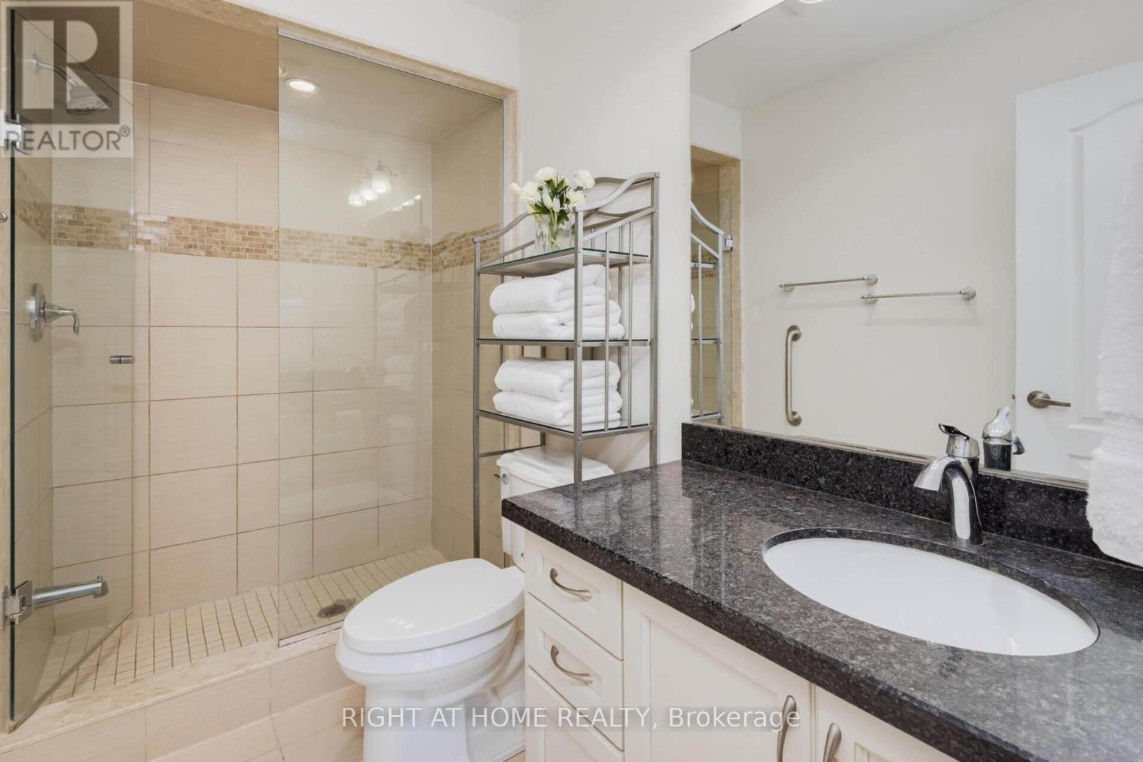 39 LACORRA WAY - 17