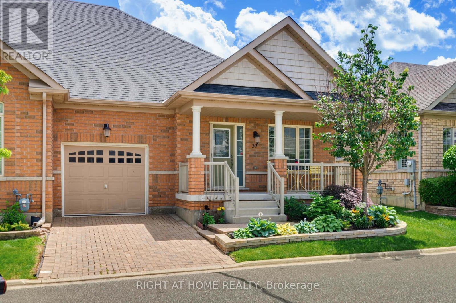 39 LACORRA WAY - 2