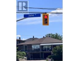 2724 Jane Street, Toronto, ON M3L2N1 Photo 20