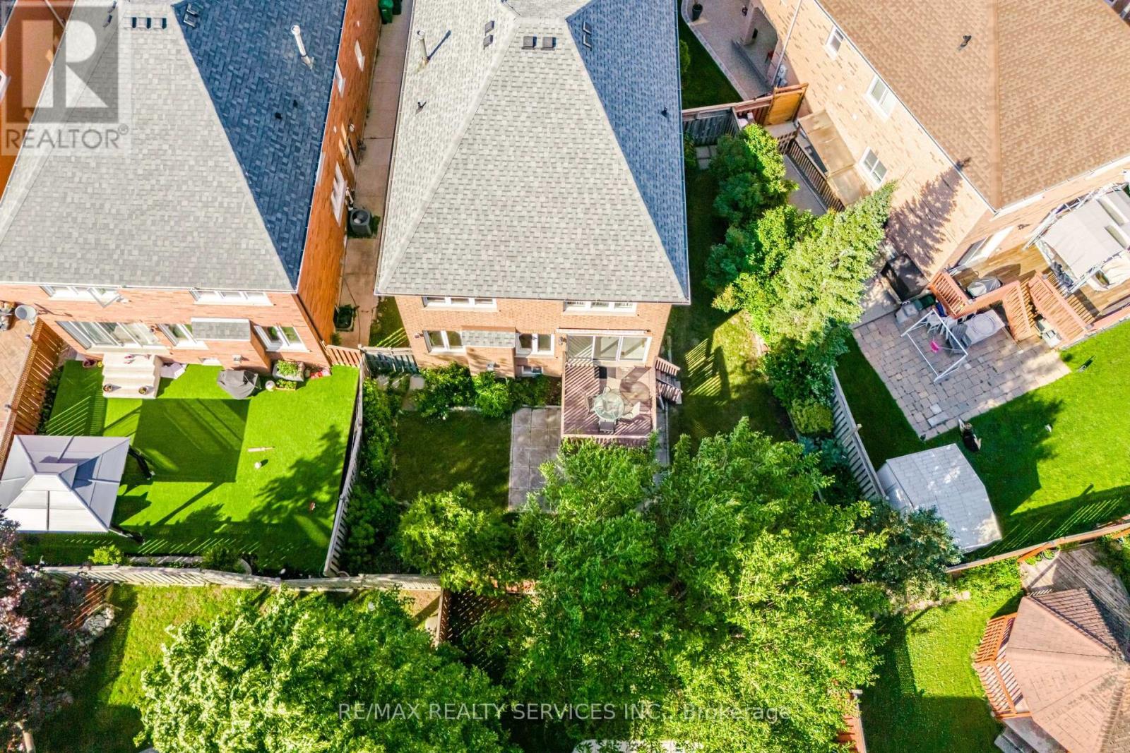 93 SECLUSION CRESCENT - 42