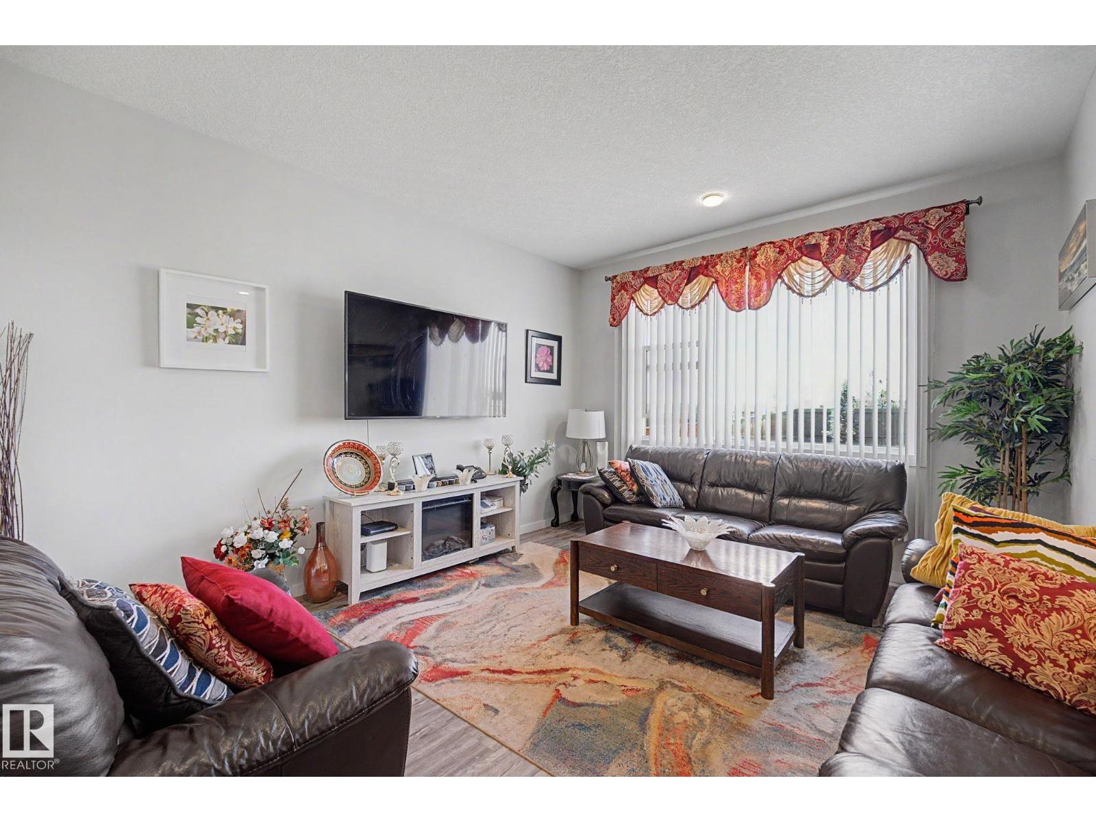 22419 80 AV NW NW - 13