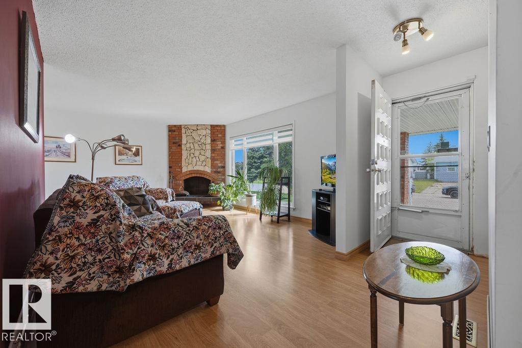 14612 117A ST NW - 2