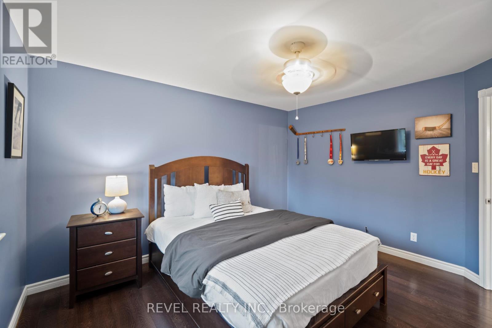 2255 MOHAWK TRAIL - 30