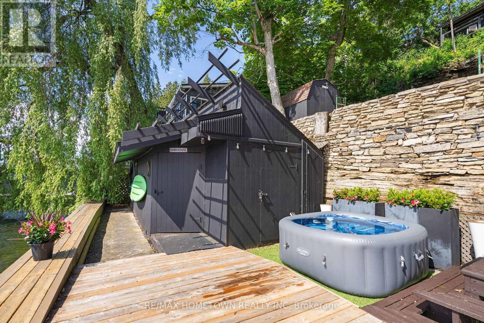 205 BROCKMERE CLIFF ROAD - 44