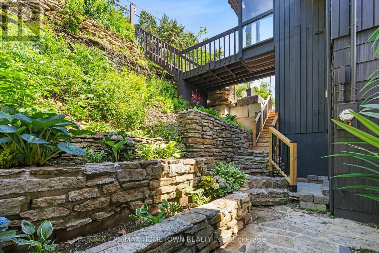 205 BROCKMERE CLIFF ROAD - 39