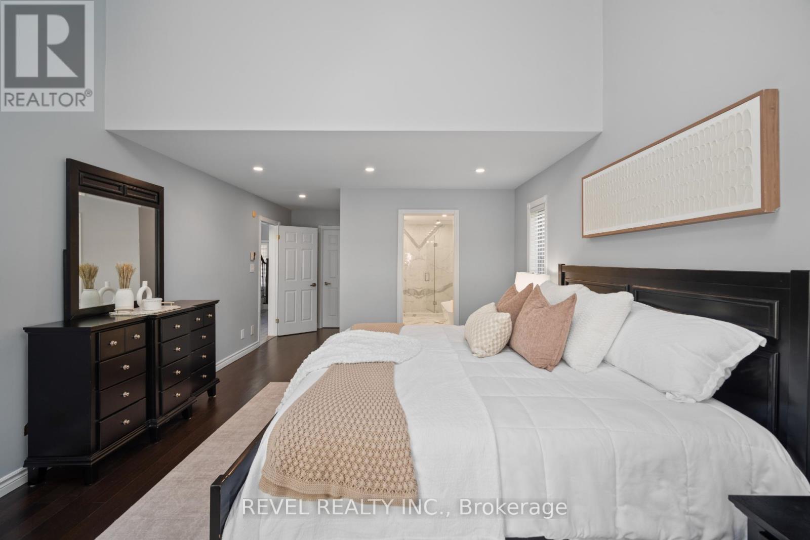 2255 MOHAWK TRAIL - 22