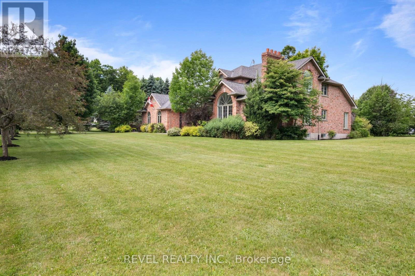 2255 MOHAWK TRAIL - 43
