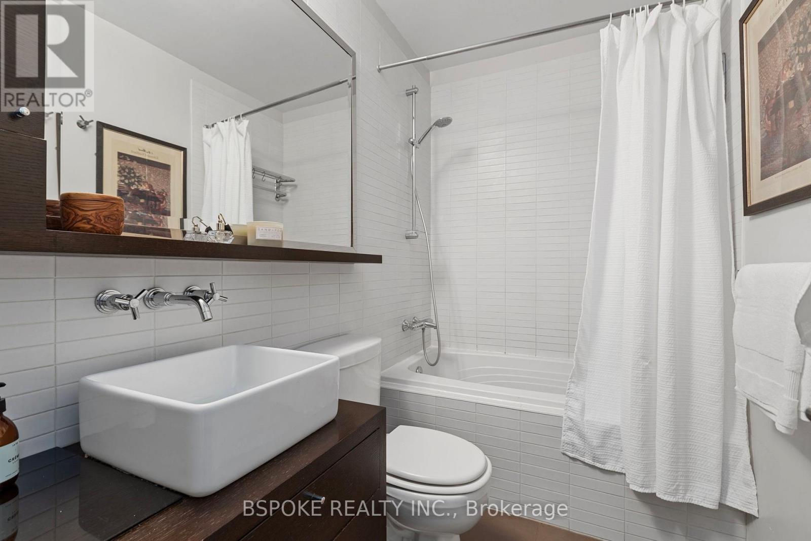 #303 1 ST JOHNS ROAD - 10