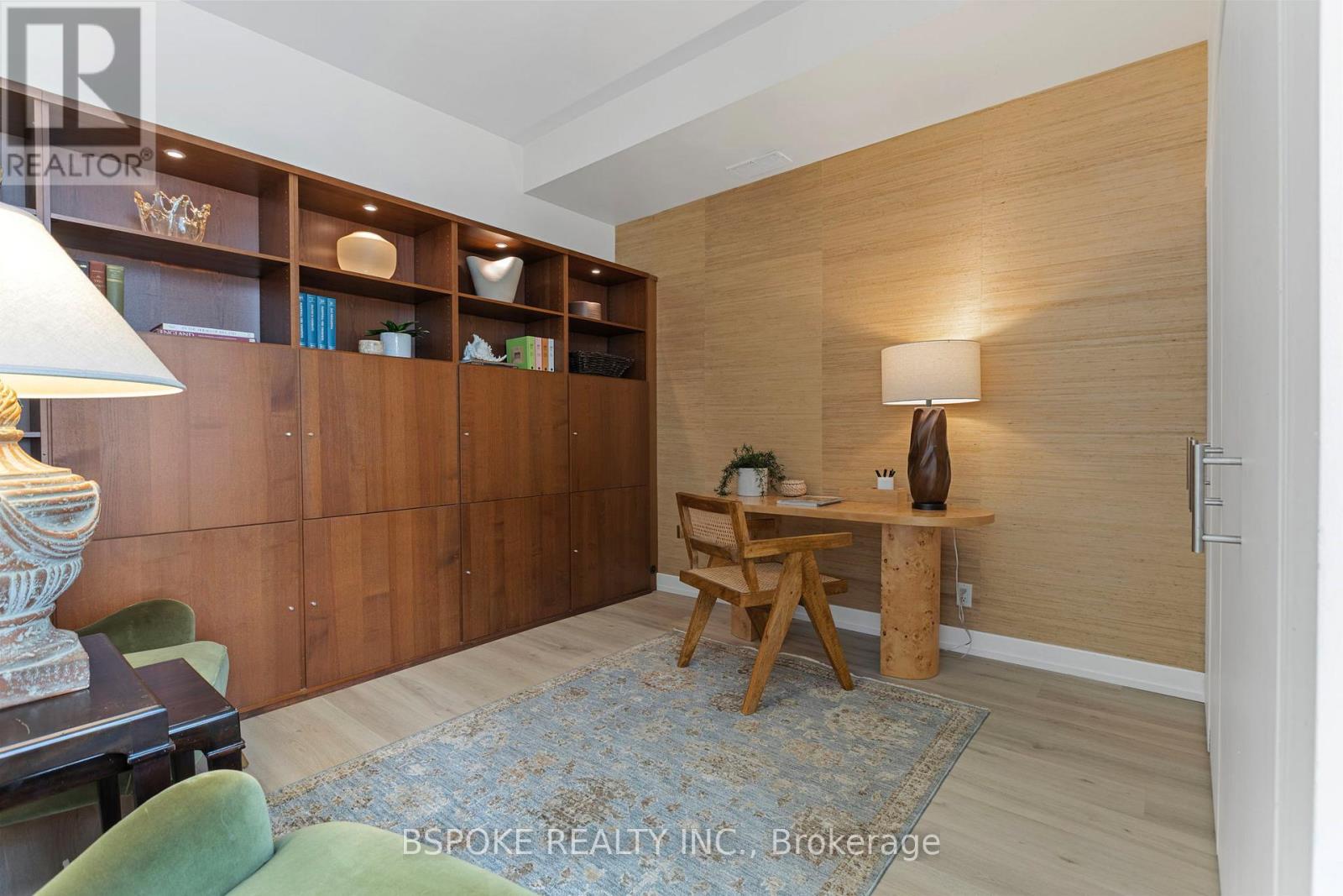 #303 1 ST JOHNS ROAD - 14