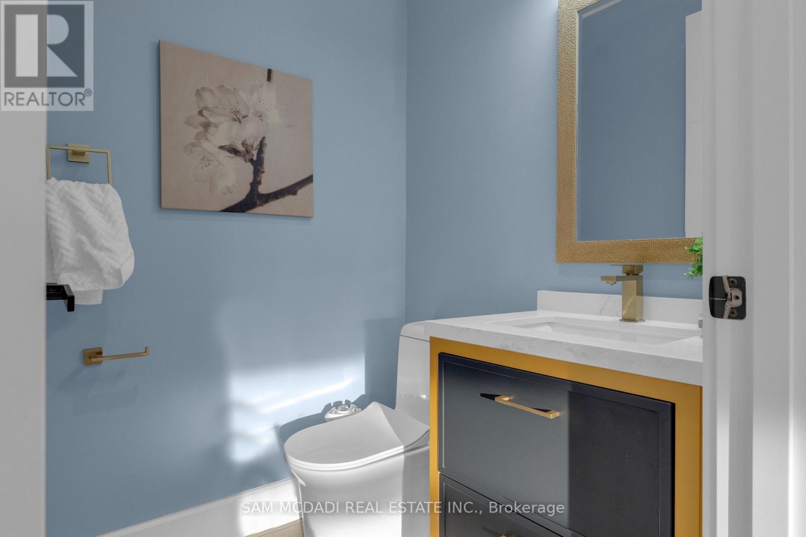 1050 EDGELEIGH AVENUE - 9