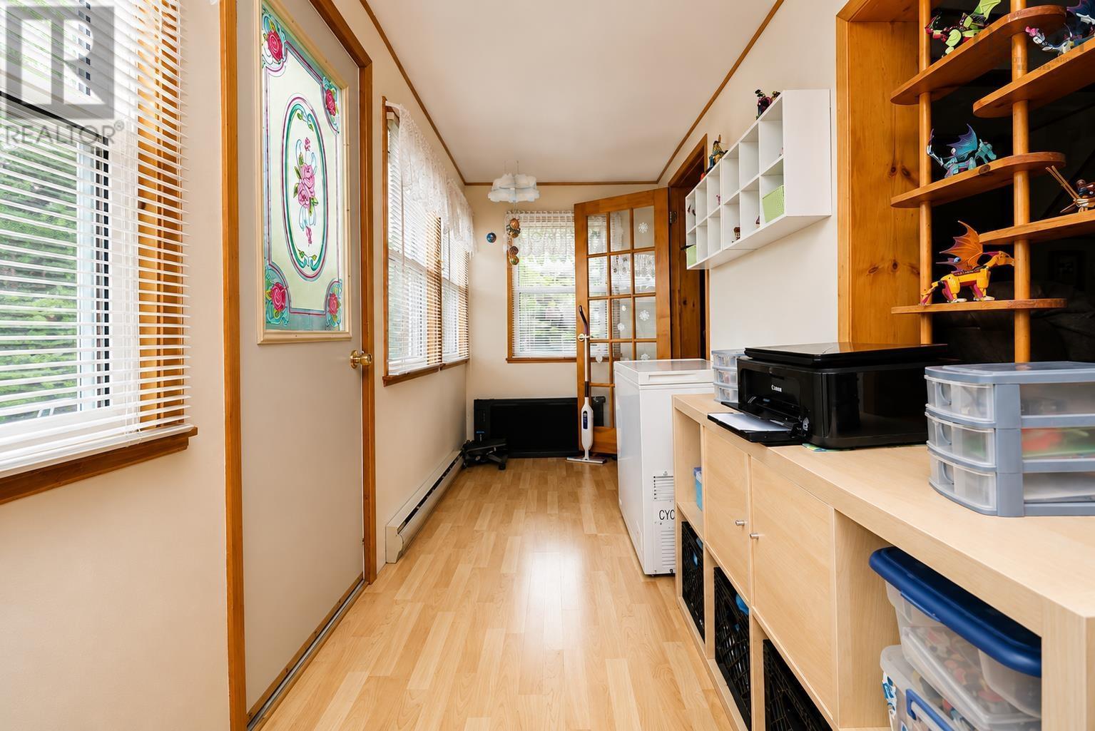 Property 18 of 35 of 1853 Wentworth Road