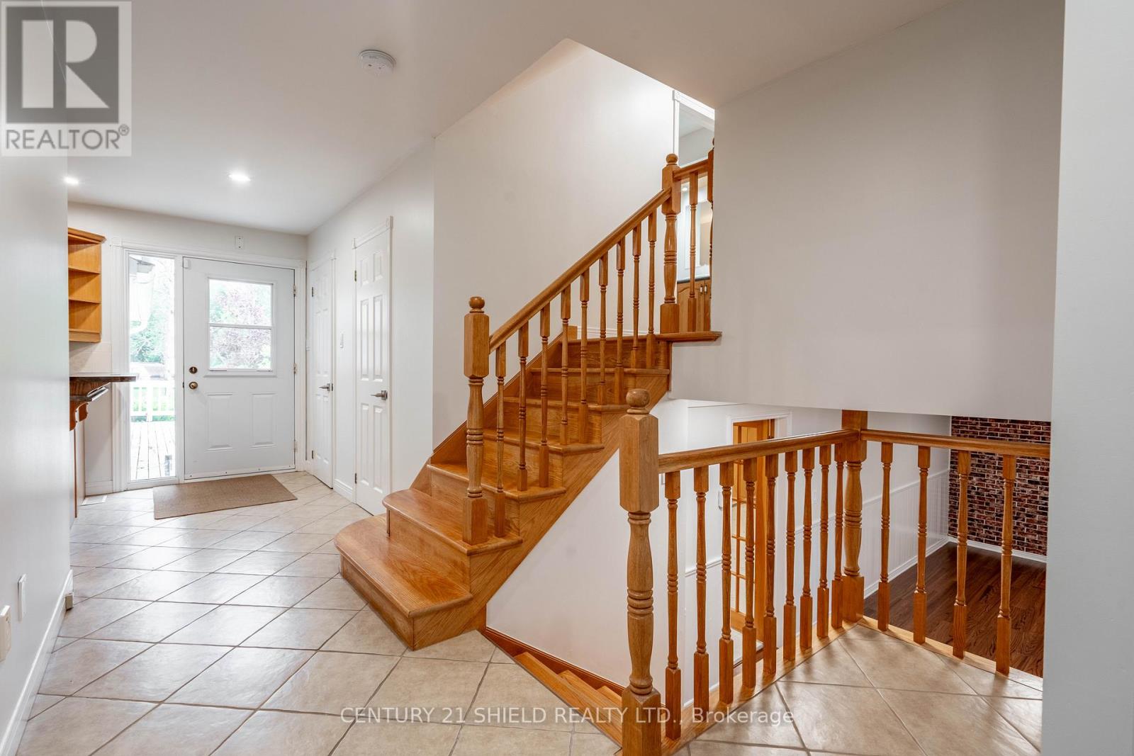 18959 COUNTY ROAD 18 - 5