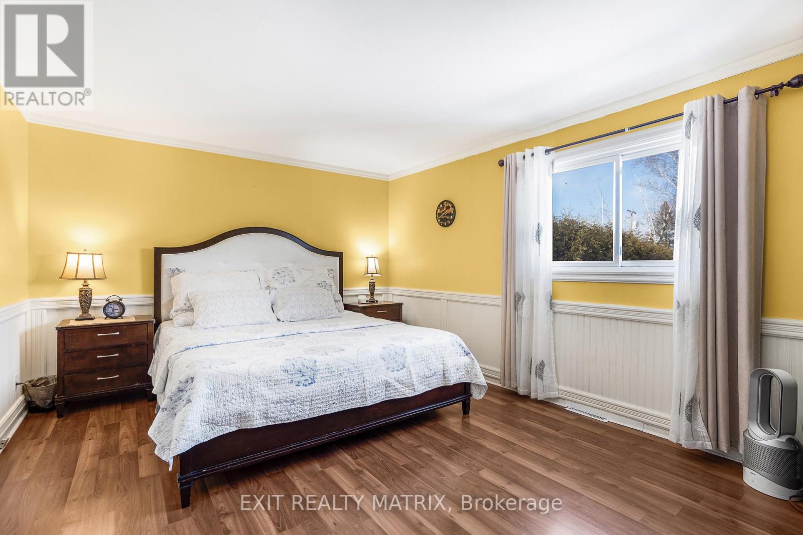 21 FROST AVENUE - 21