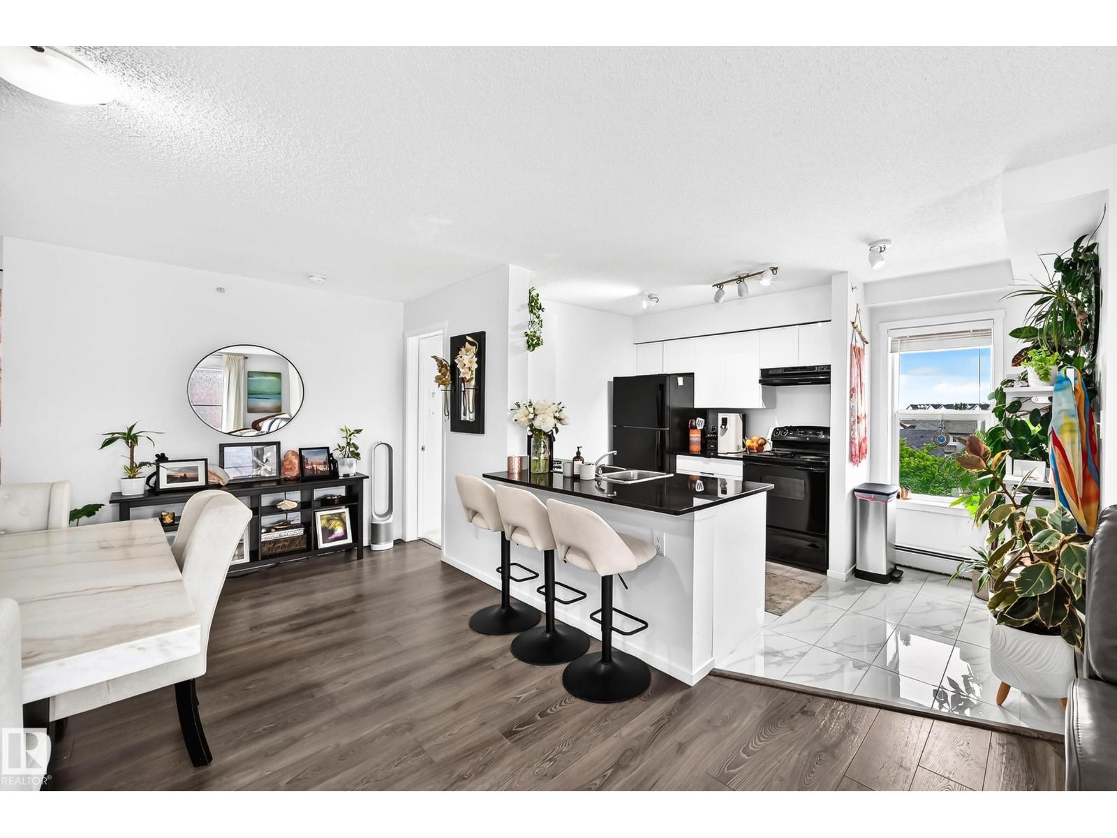 #423 18126 77 ST NW - 1