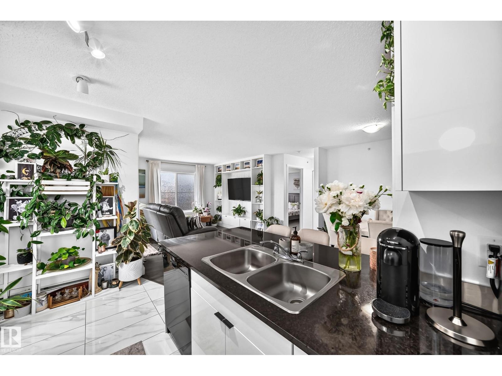 #423 18126 77 ST NW - 6