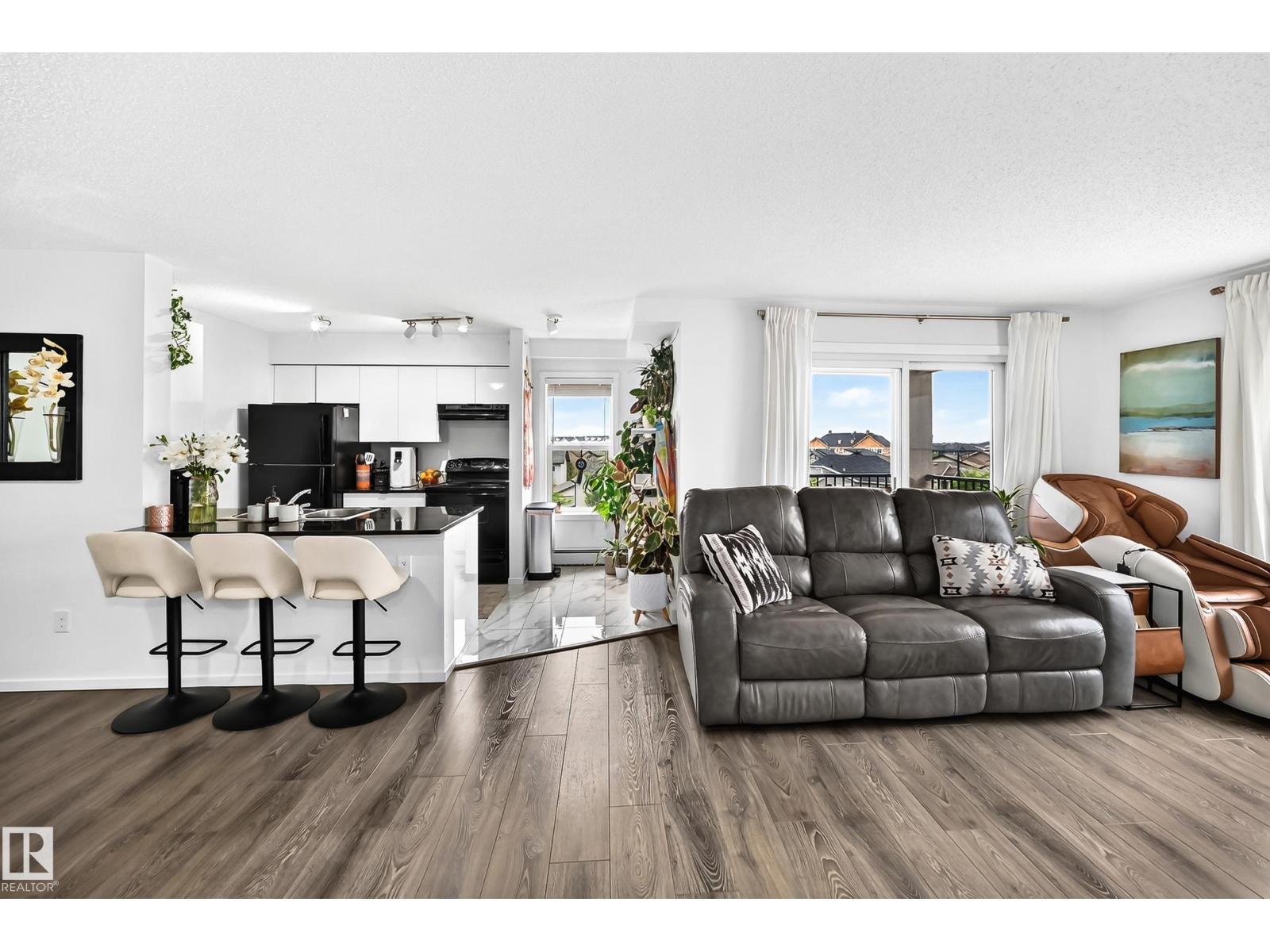 #423 18126 77 ST NW - 17