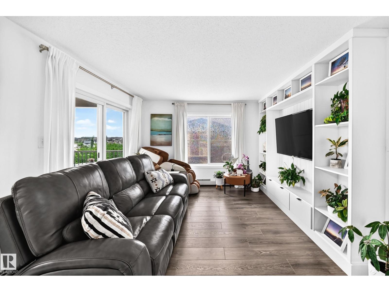 #423 18126 77 ST NW - 15