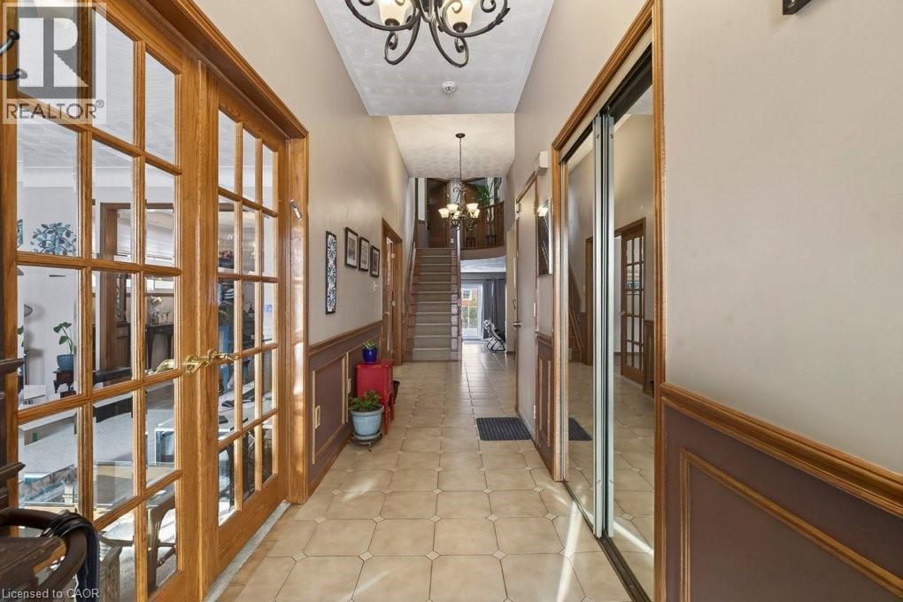 42 LASILA Court - 19