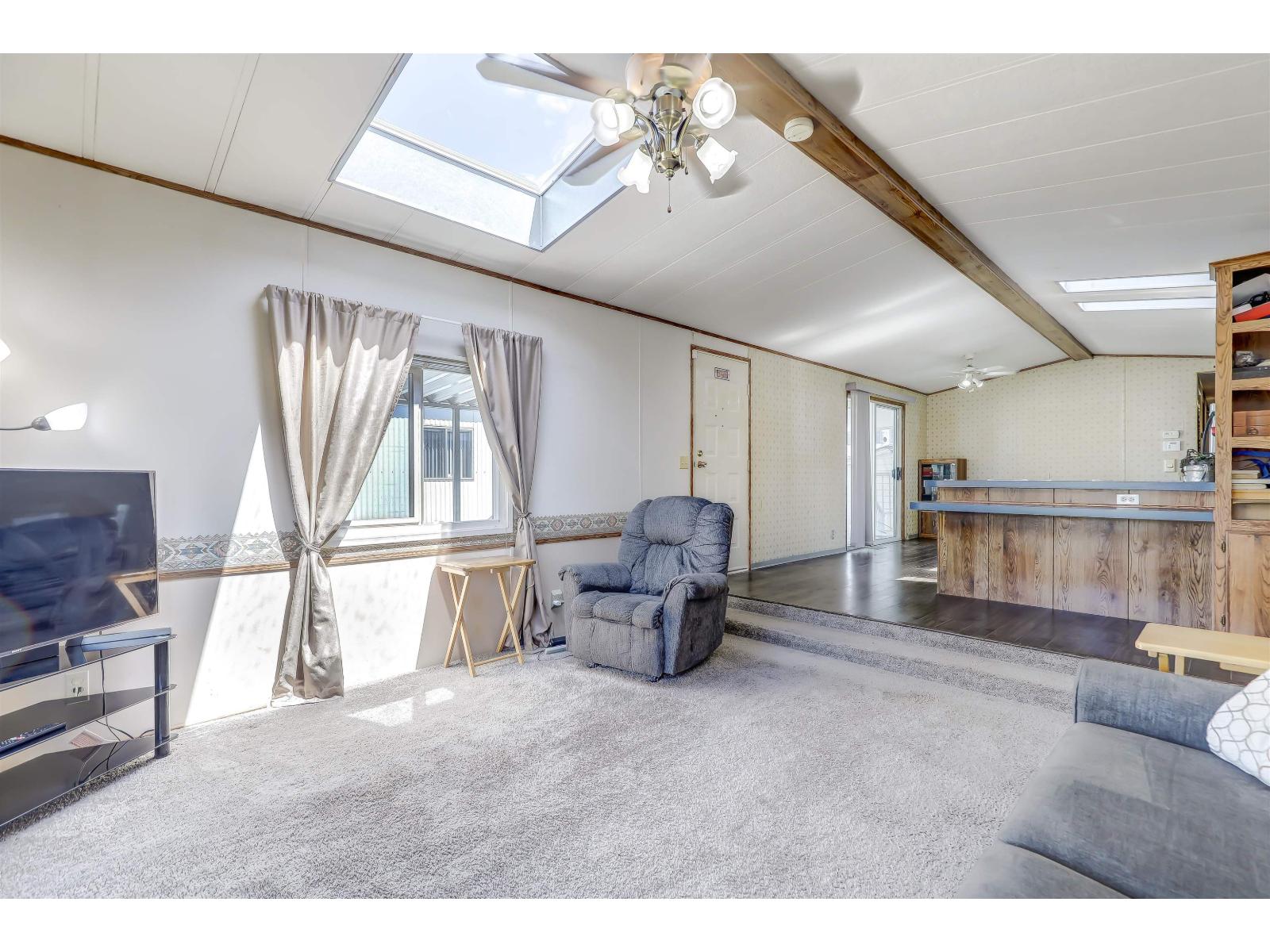 2 Bed, 1 Bath House for Sale in Surrey – 22 8670 156 STREET, Surrey – MLS# R3138590 - Image 7