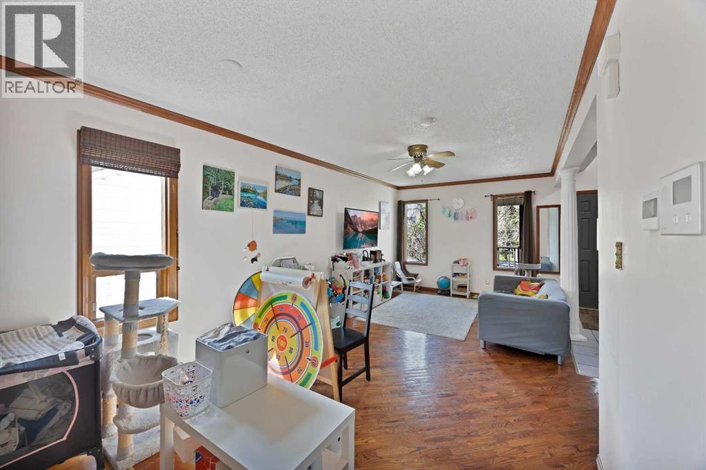 1727 12 Avenue SW - 7