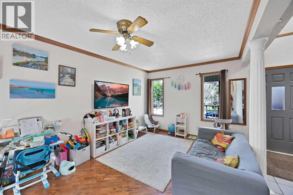 1727 12 Avenue SW - 8